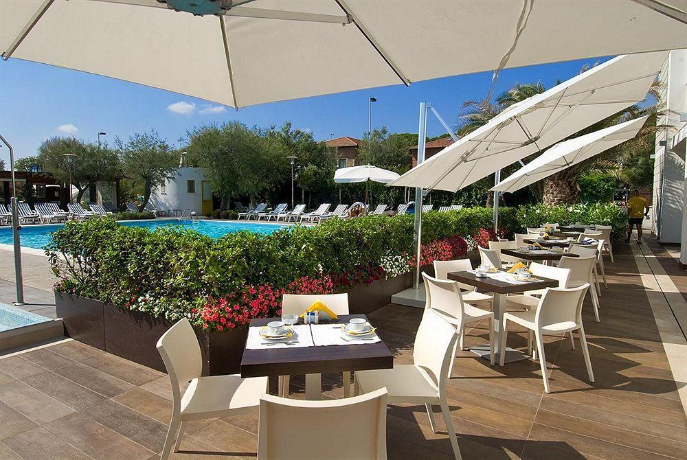 Hotel Sarti Riccione Esterno foto
