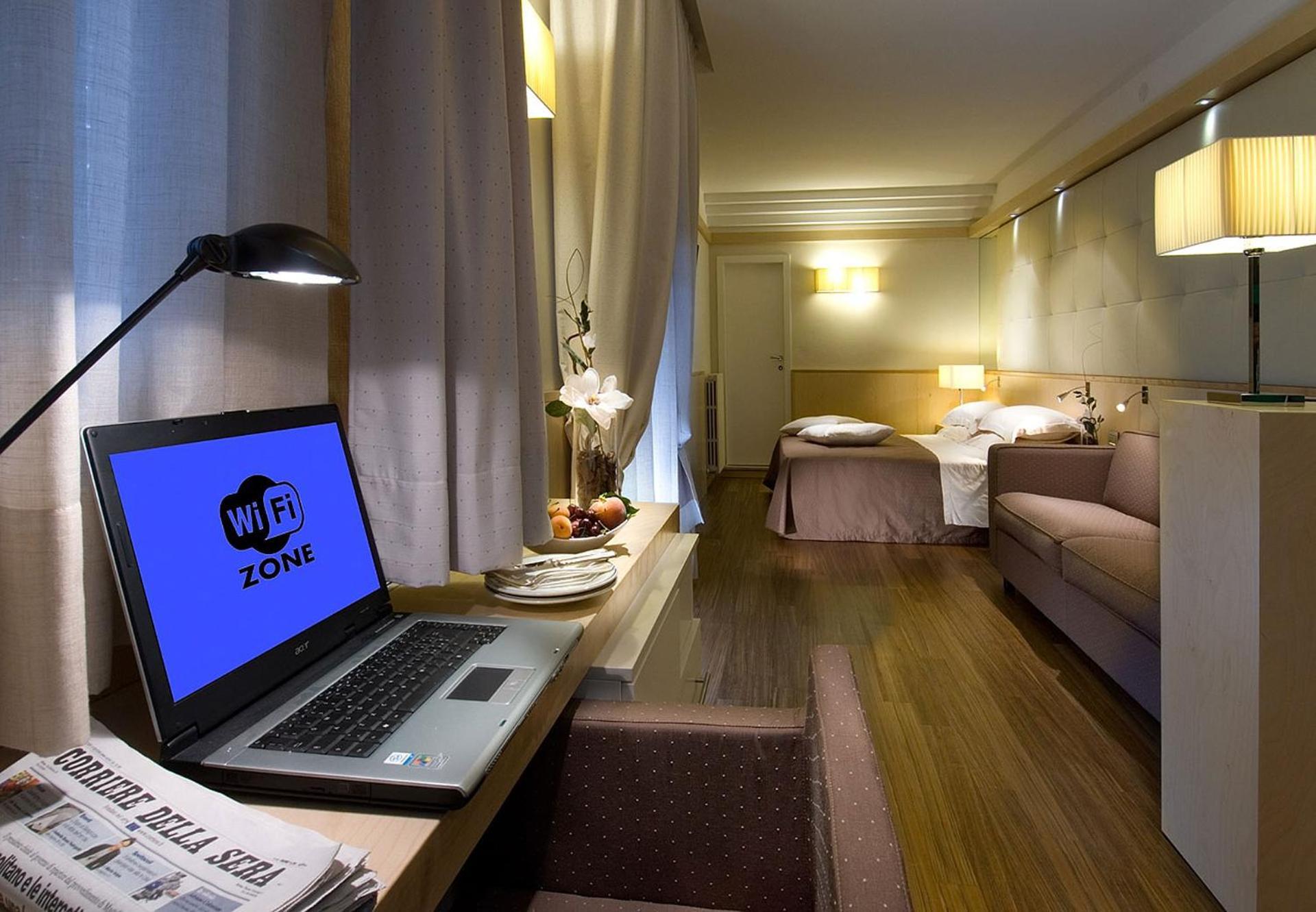 Hotel Sarti Riccione Esterno foto