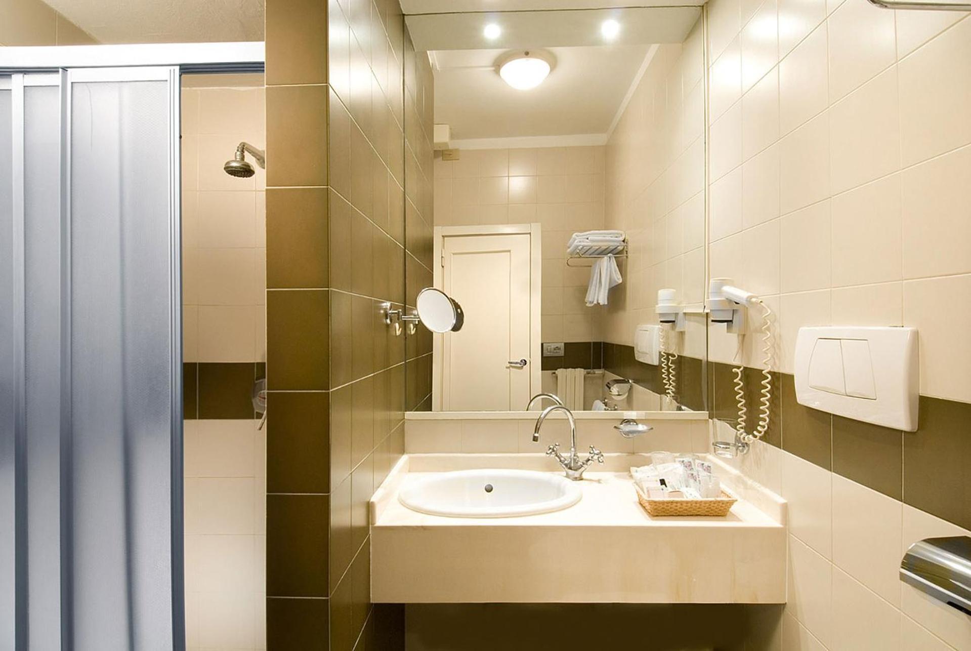 Hotel Sarti Riccione Esterno foto